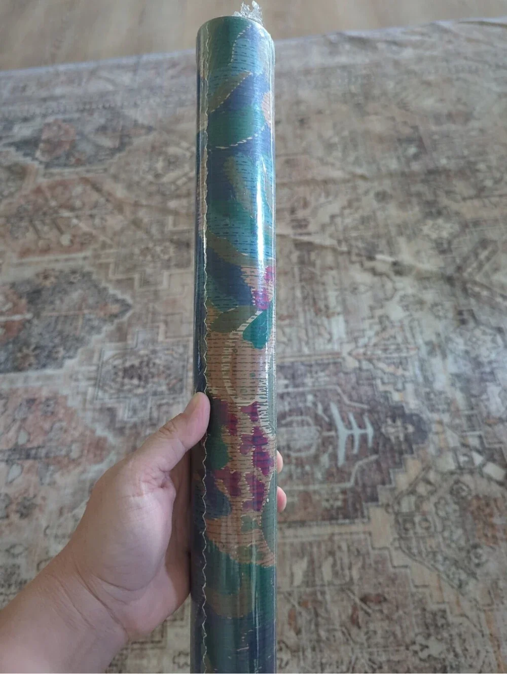 Vintage 1 Roll@ 60.75 Sq. Schumacher Wallcovering Floral - 162340